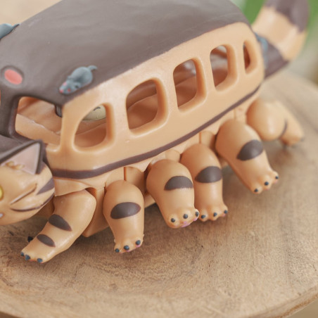 Toys - Pull Back Figurine Catbus with Tororo inside - My Neighbor Totoro