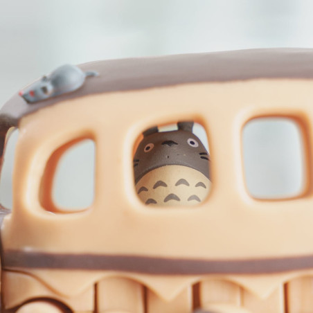 Toys - Pull Back Figurine Catbus with Tororo inside - My Neighbor Totoro